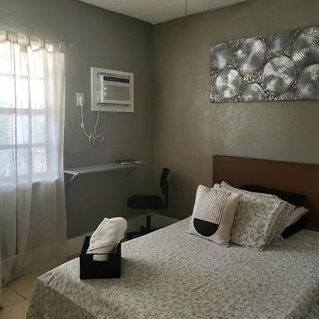 Cozy Nice Room Сейнт Питърсбърг Екстериор снимка