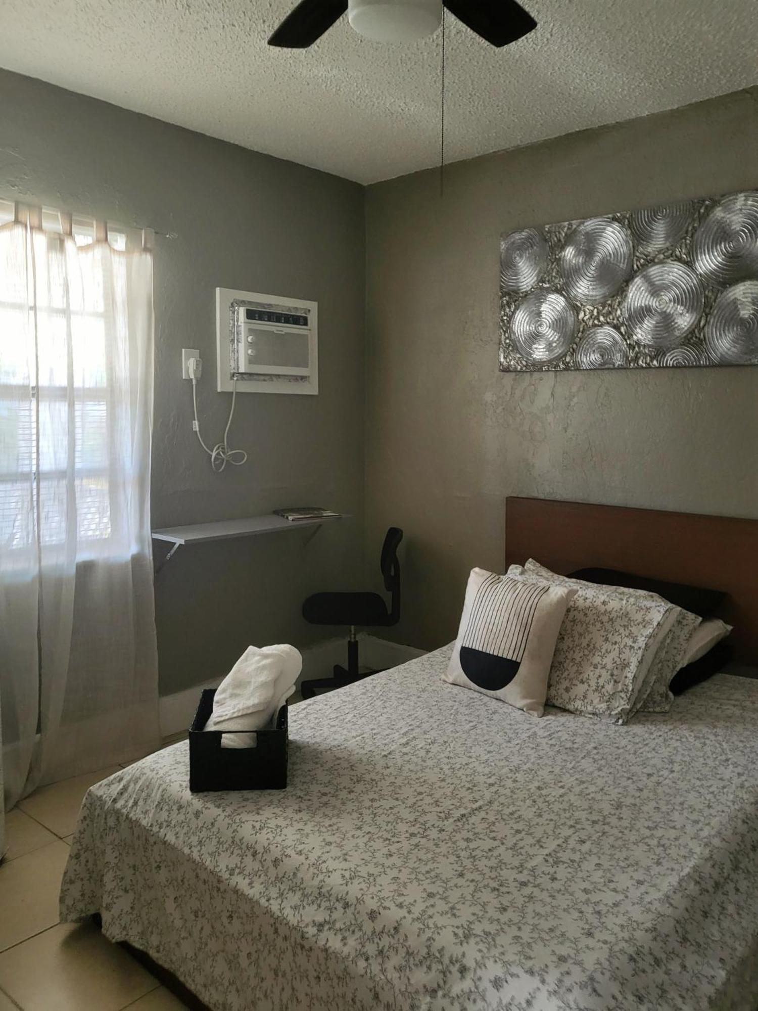Cozy Nice Room Сейнт Питърсбърг Екстериор снимка
